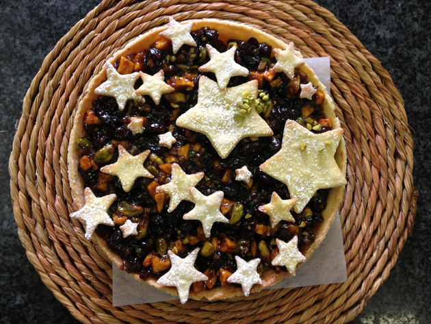 Festive Recipe: Hazelnut & Coffee Christmas Cake | Food ...